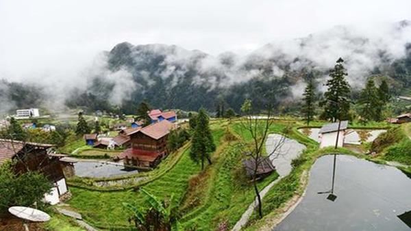 在更高起点上推进美丽乡村建设